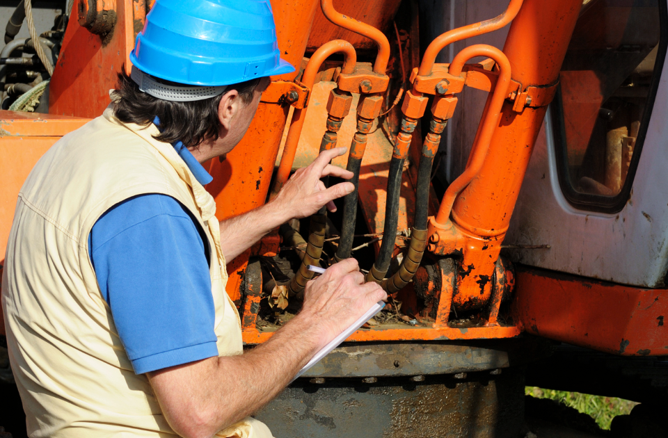 Buscas recambios para carretillas elevadoras en Granada