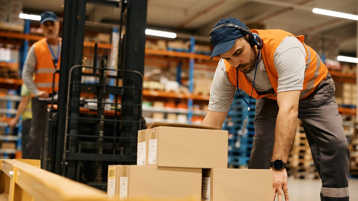 Consejos para organizar un almacén de forma eficiente